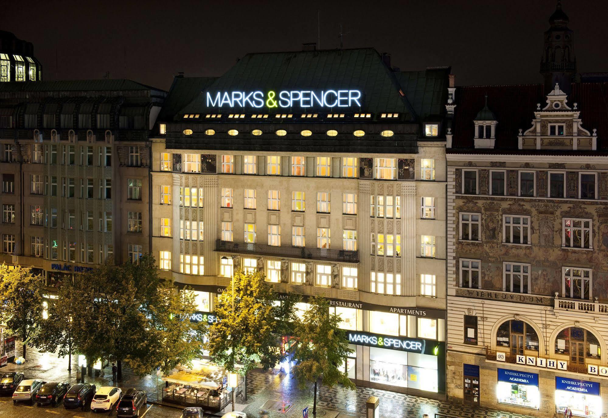 New Town - Apple Apartments Praga Exterior foto